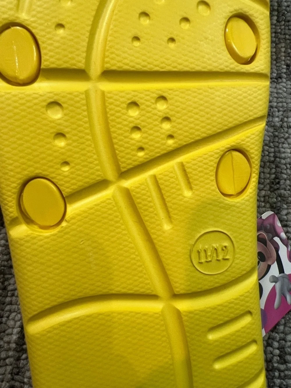 Disney Girls' Minnie Mouse Slide Sandals - Yellow Size 11/12